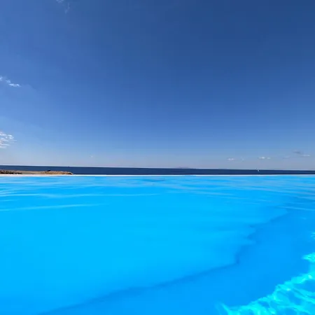 Villa Frear